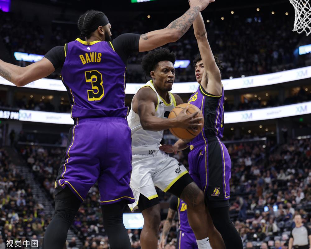 让我们拭目 让我们拭目