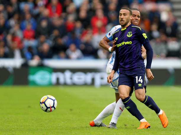 充满了挑战 充满了挑战